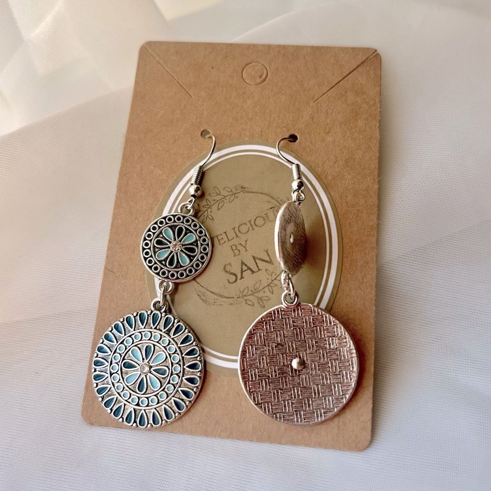 5 for $25 Silver Blue Boho New Dangles - Picture 3 of 3